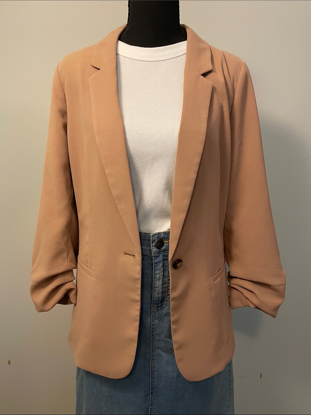 LC Lauren Conrad Blazer in Soft Camel